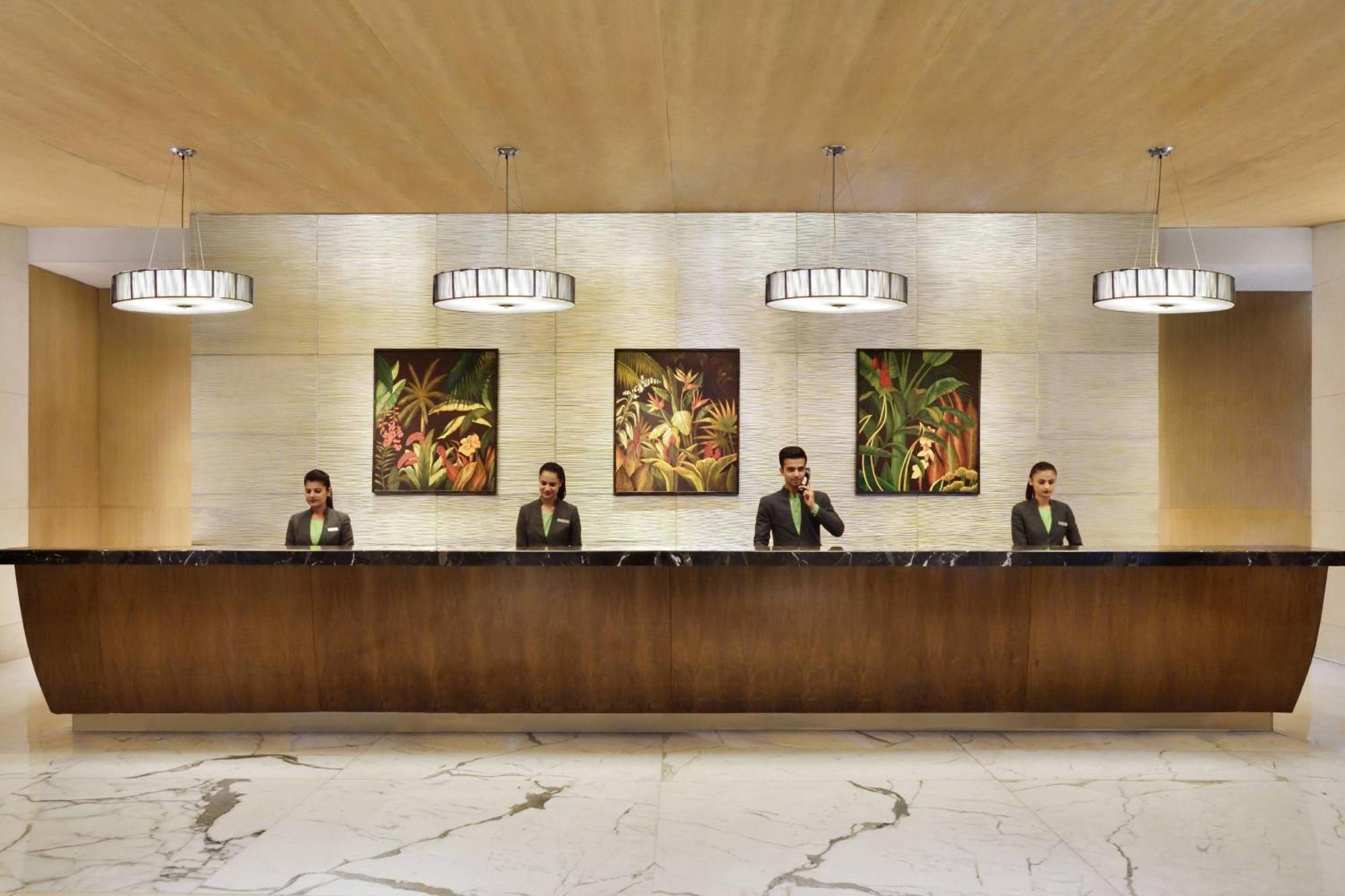 Courtyard By Marriott Chennai Ξενοδοχείο Εξωτερικό φωτογραφία