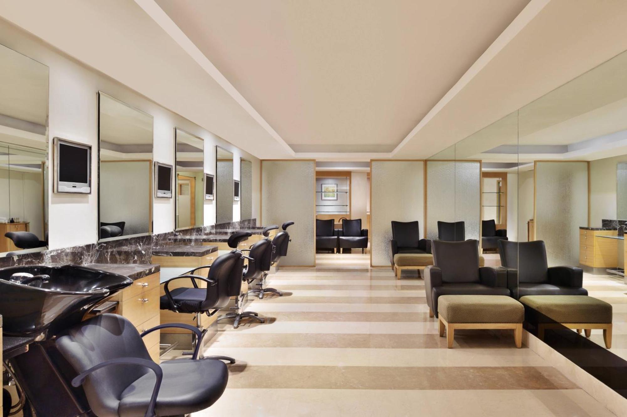 Courtyard By Marriott Chennai Ξενοδοχείο Εξωτερικό φωτογραφία