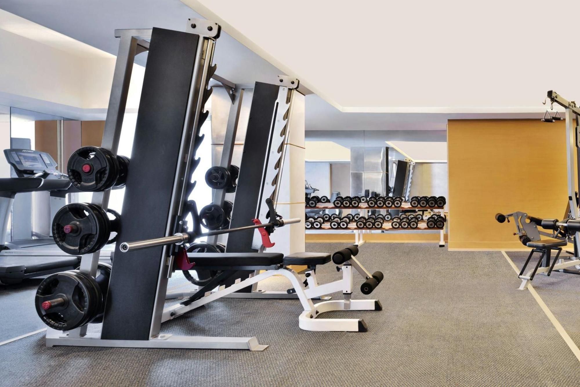 Courtyard By Marriott Chennai Ξενοδοχείο Εξωτερικό φωτογραφία